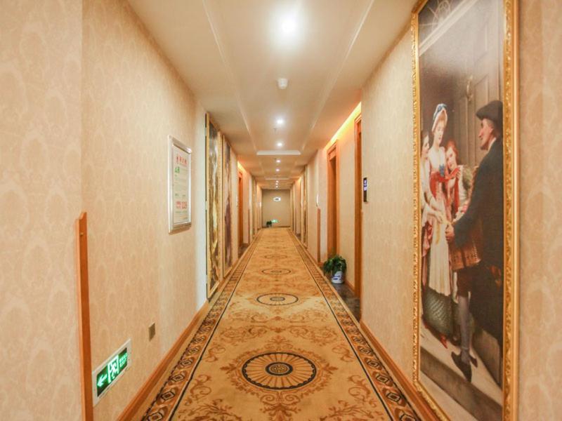 Vienna Hotel Fuzhou Linchuan Avenue Exterior photo
