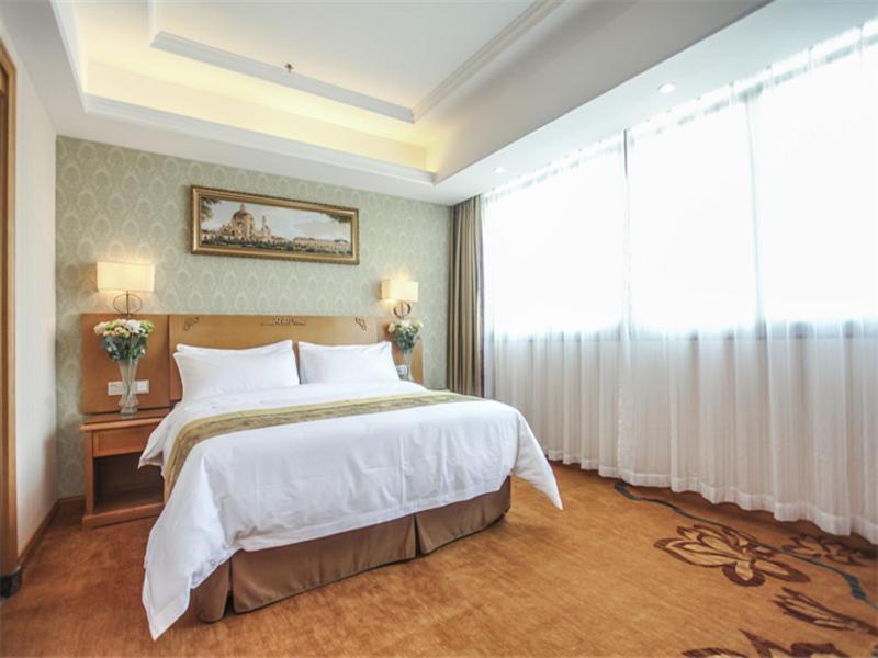 Vienna Hotel Fuzhou Linchuan Avenue Exterior photo